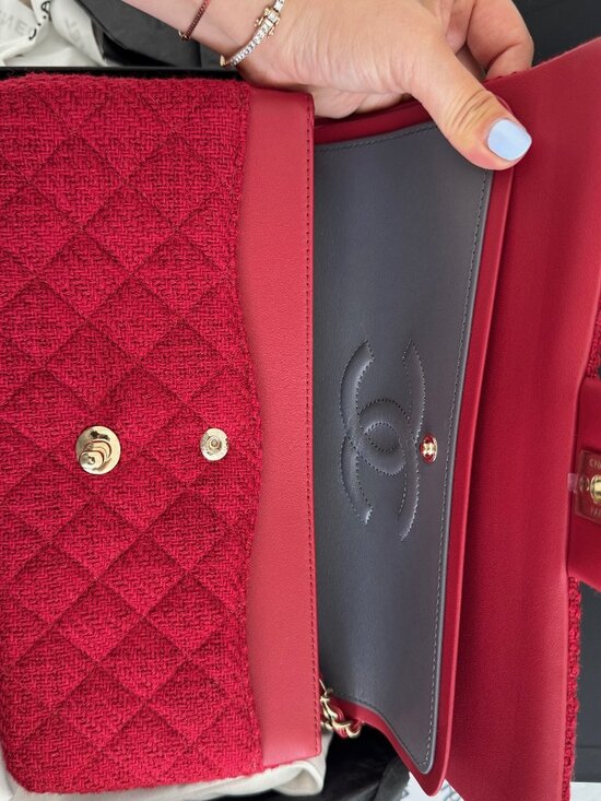 Chanel Classic 11.12 Flap Bag – Red Wool Tweed & Gold Hardware – Brand New - Picture 13 of 16